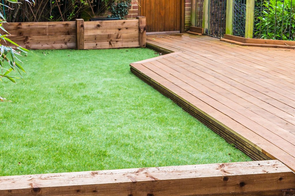 Top Tips for Choosing Reliable Artificial Grass Fitters